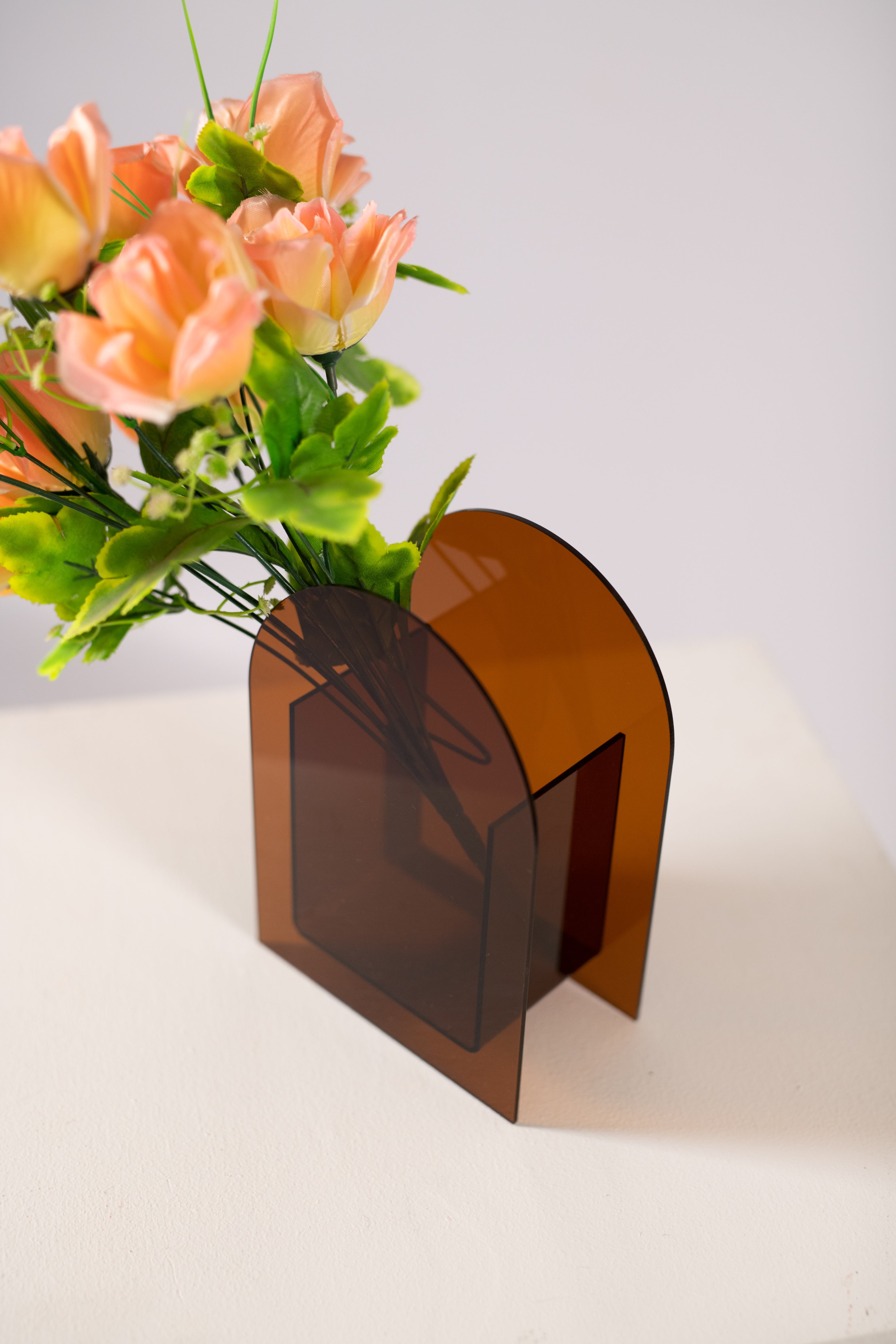 Nordic Arched Vase - Chocolate